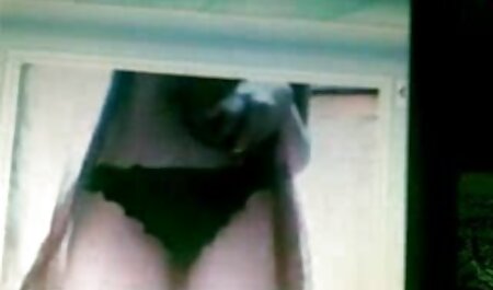 Pawg pornos para mayores culo y tetas brasileña latina se masturba en casa por webcam